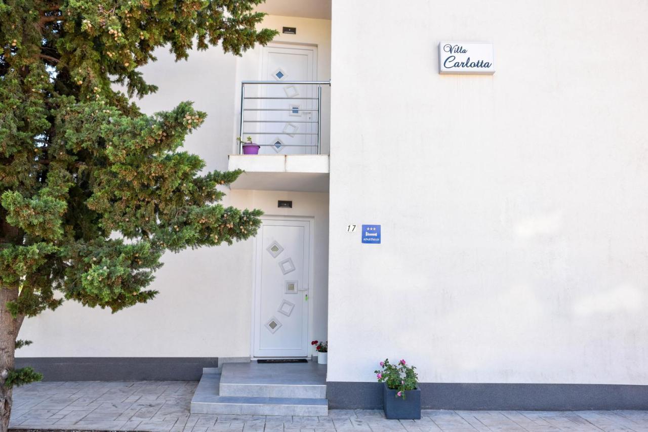 זאדאר Apartment Deluxe Villa Carlotta מראה חיצוני תמונה