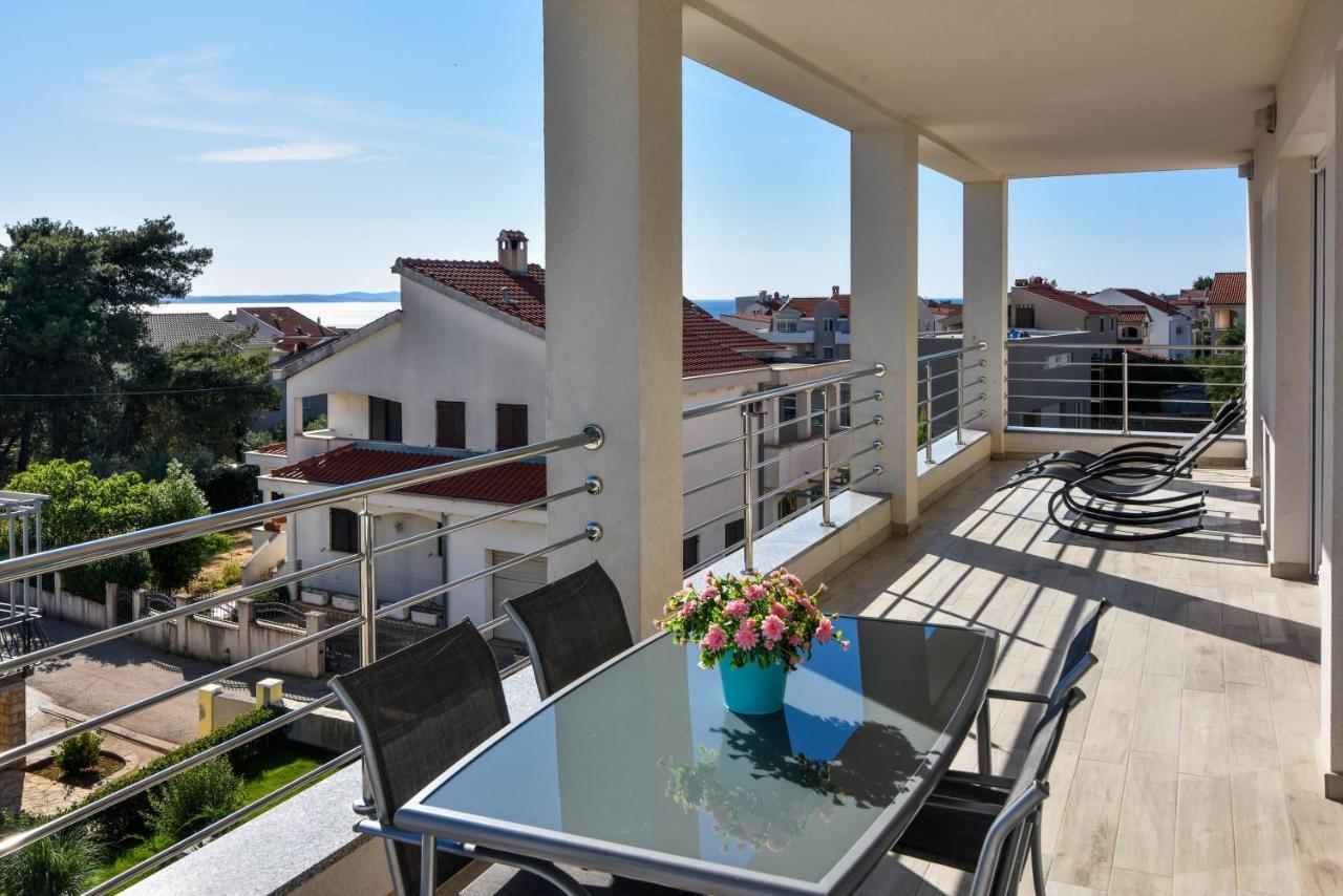 זאדאר Apartment Deluxe Villa Carlotta מראה חיצוני תמונה